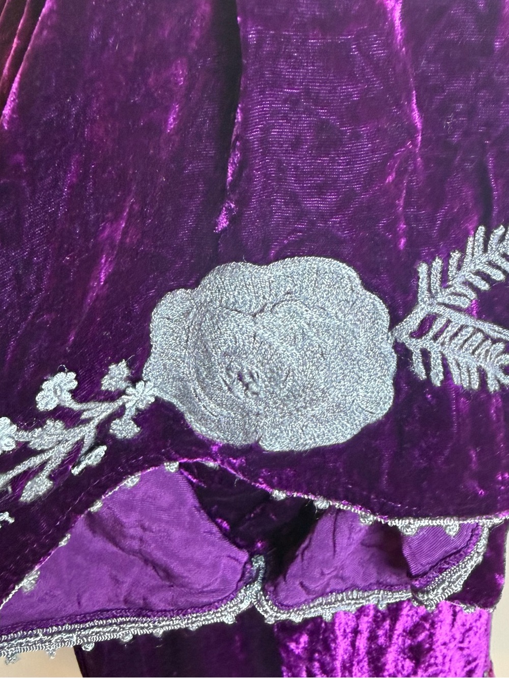 Sundance Plum Velvet & Silk Blend Embroidered Tunic - Picture 10 of 16
